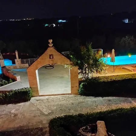 Κατάλυμα σε φάρμα Masseria Carperi *
