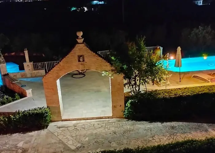 Κατάλυμα σε φάρμα Masseria Carperi *