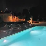 Çiftlik konaklama Masseria Carperi *